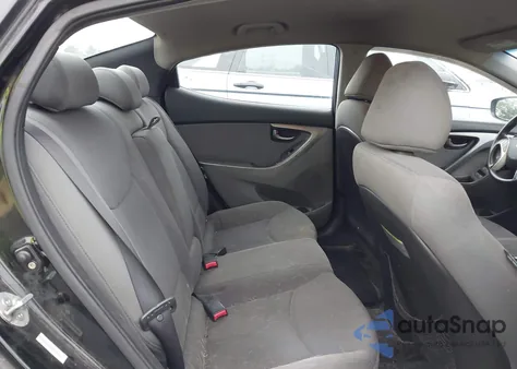 2012 Hyundai Elantra Gls (Ulsan Plant) z USA, uszkodzony, nr VIN KMHDH4AE8CU473035